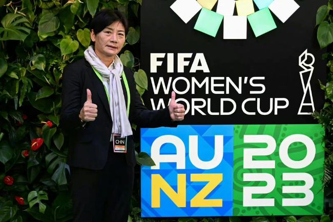 利拉德40分字母哥三双文班缺阵 雄鹿轻取马刺NBA常规赛雄鹿主场迎战马刺，雄鹿最近状态不错取得4连胜，马刺依旧在西部垫底，本场比赛文班亚马缺阵。